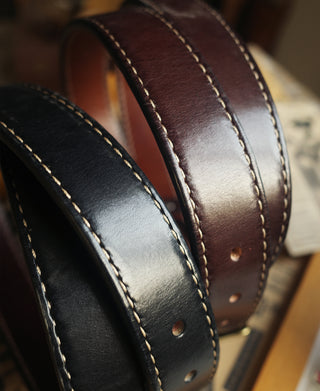 Brass-Tipped Reversible Leather Belt - Black / Reddish Brown