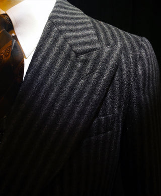 Peak Lapel Double Breasted Tweed Suit Jacket